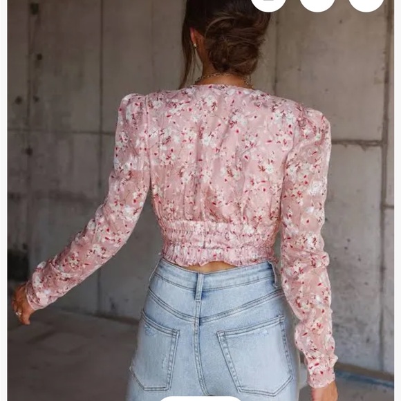 FORE blouse - Picture 4 of 10